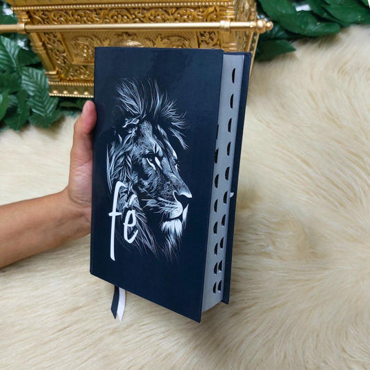 Bíblia Sagrada Leão de Judá – Capa Dura