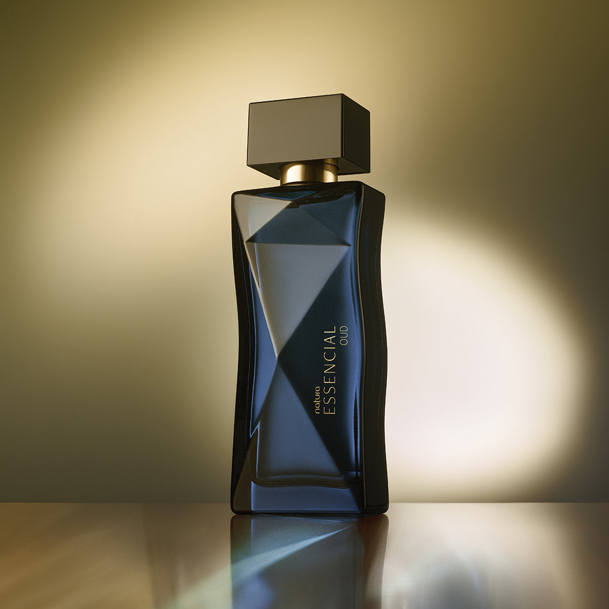 Essencial Oud Feminino Deo Parfum – 100 ml