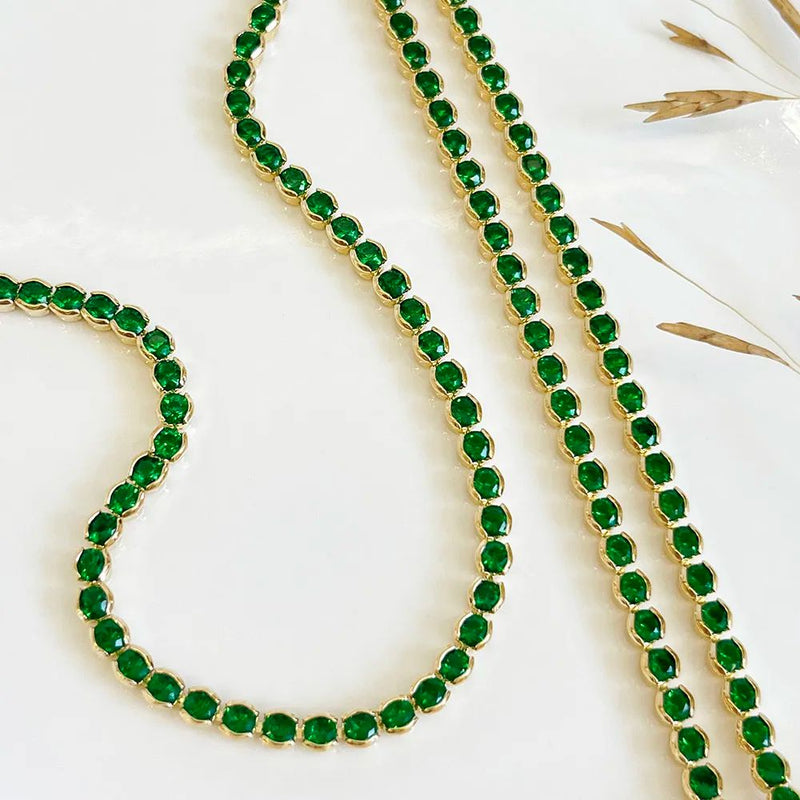 Three-Piece Set: Choker, Earrings, and Ring with Emerald Stones