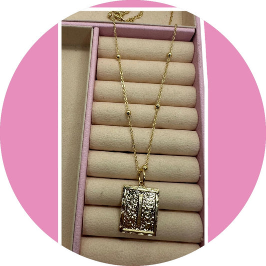 Necklace with Gold-Plated Letter "I" Pendant