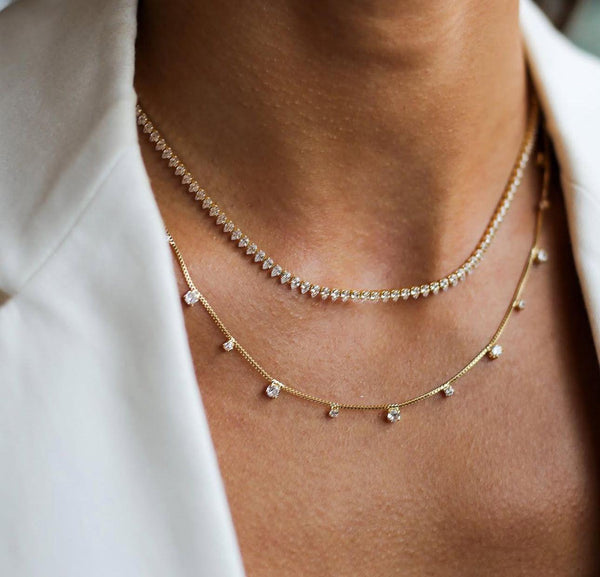 Point of Light Choker Necklace – Sparkling Elegance