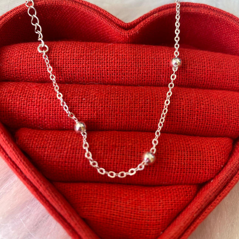 Pulseira Infantil Banhada a Prata – Delicada e Encantadora