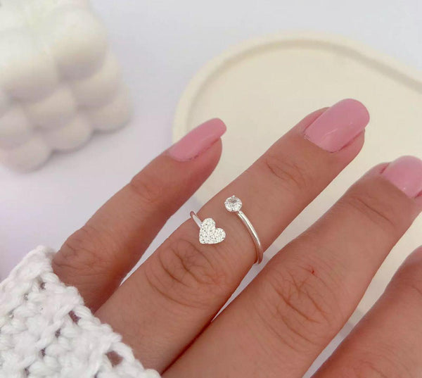 Adjustable Ring – Versatile & Stylish