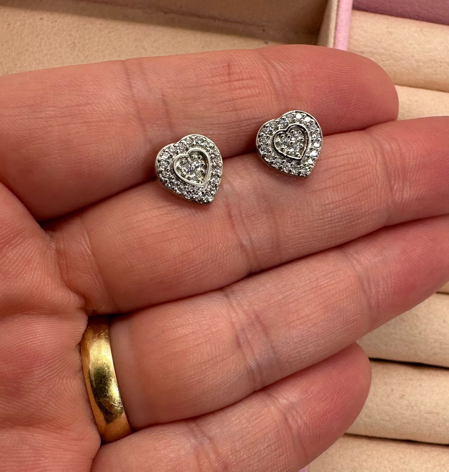 Heart Earrings – Sweet & Elegant