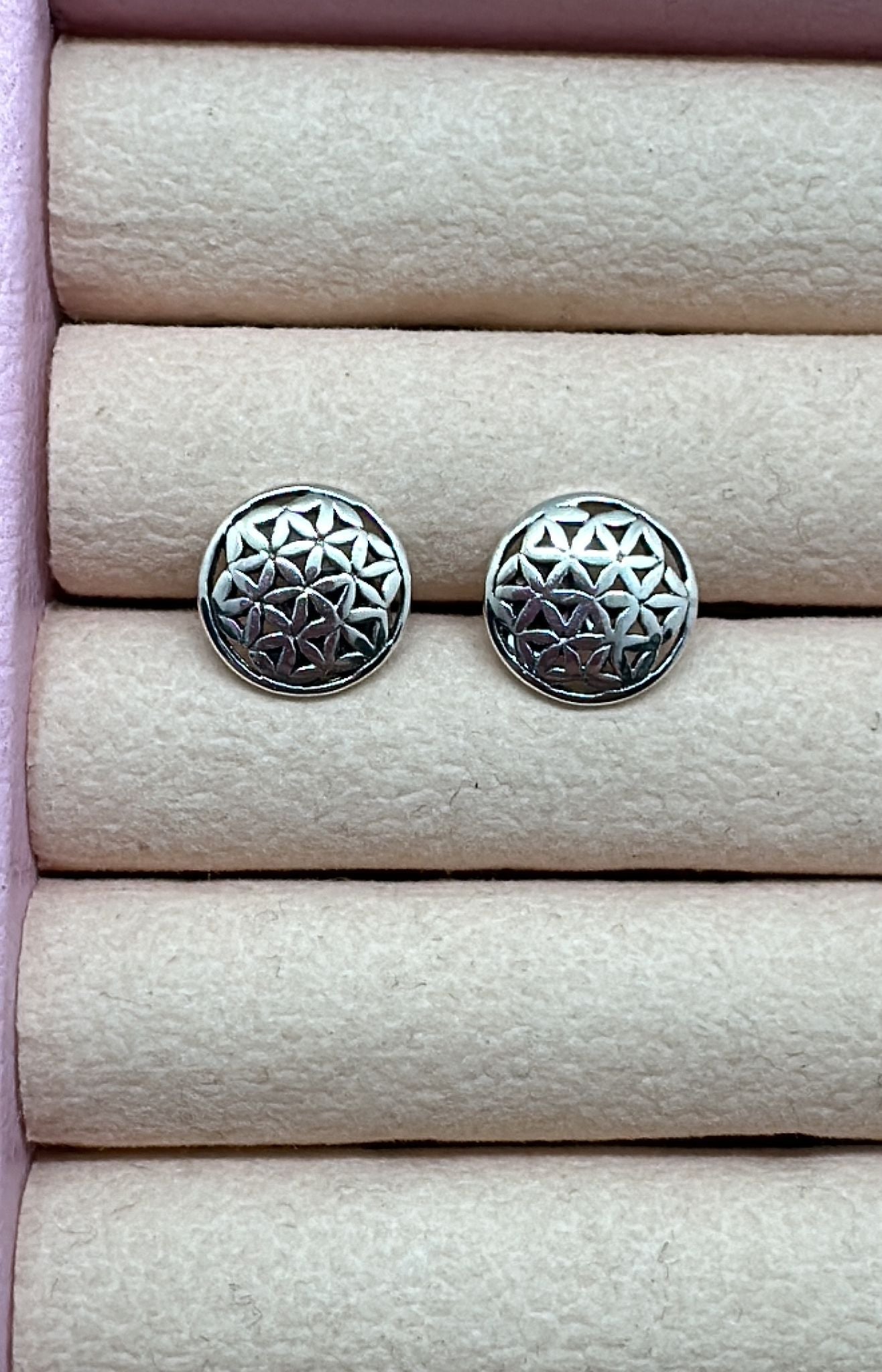 Brincos de Prata 925 – Elegância Atemporal para Todas as Ocasiões