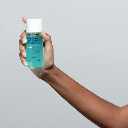 Loção Hidratante Antioleosidade Ácido Poliglutâmico + Chá Verde Botik – O Boticário